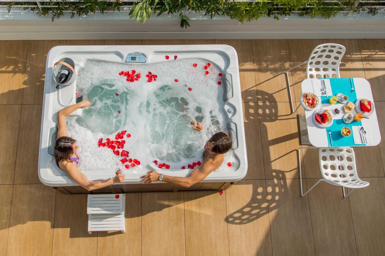 Apart-hotel Marina Official 3*